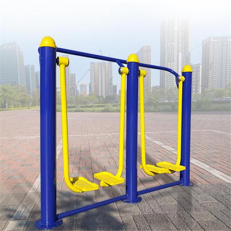 小区健身器材
